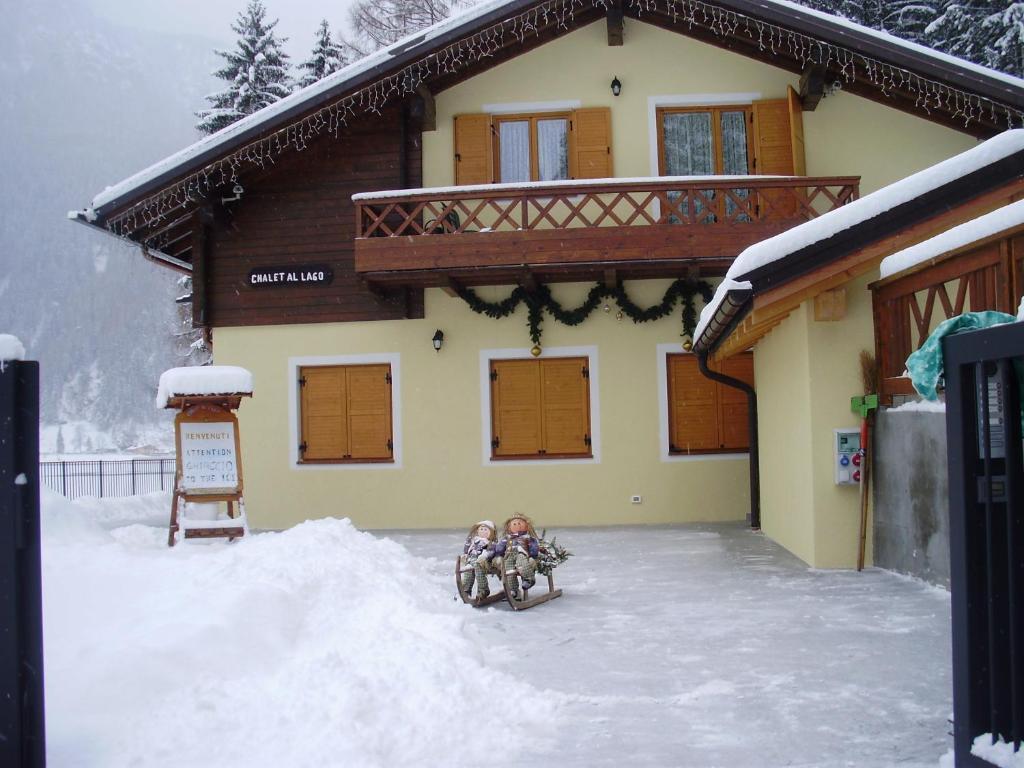 אלגה Appartamenti Chalet Al Lago מראה חיצוני תמונה